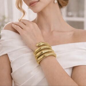 Vintage Egyptian Revival Gold Coil Snake Metal Mesh Bracelet